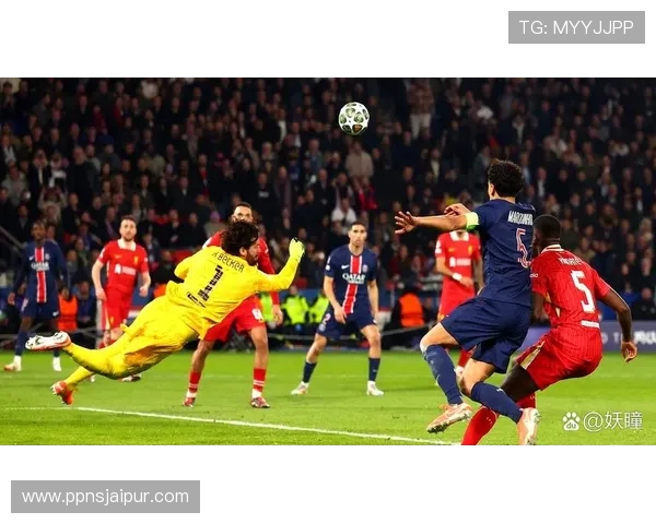 阿利松在点球大战中的扑救表现令人赞叹，状态回暖引发关注