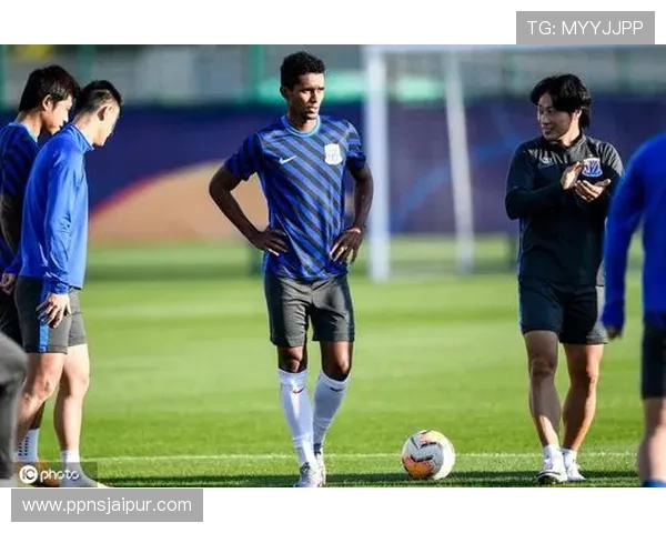 马丁内斯心理素质表现稳健，关键战持续展现强大抗压能力